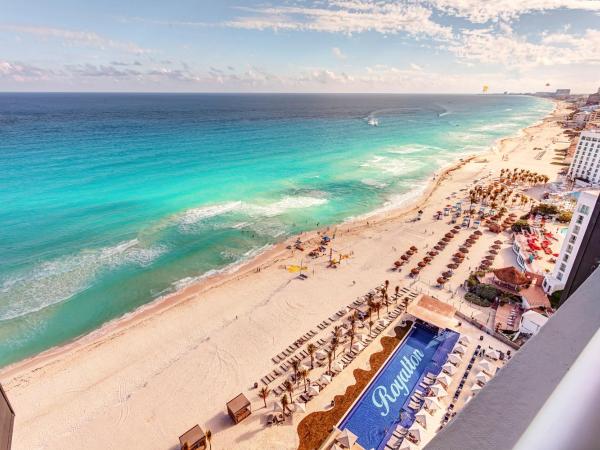 Royalton CHIC Cancun, An Autograph Collection All-Inclusive Resort - Adults Only : photo 1 de la chambre luxueuse suite chairman 4 chambres club diamond - côté océan