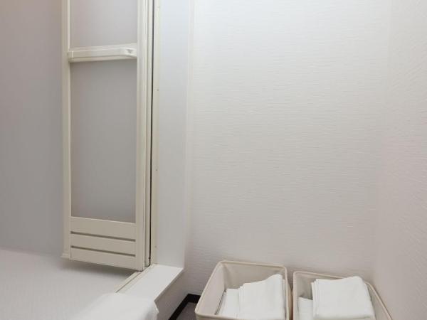 UCHI Living Stay Sapporo Kikusui : photo 9 de la chambre family room with shower room1