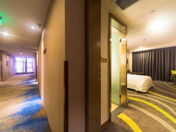 Holiday Inn Express Chengdu Jinniu, an IHG Hotel : photo 1 de la chambre chambre lit king-size standard