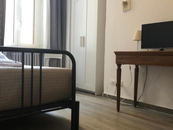 Ai Leoni : photo 9 de la chambre chambre simple avec salle de bains privative