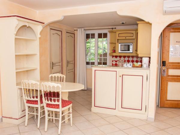 Hôtel & Spa La Villa : photo 8 de la chambre suite (2 adultes + 2 enfants)