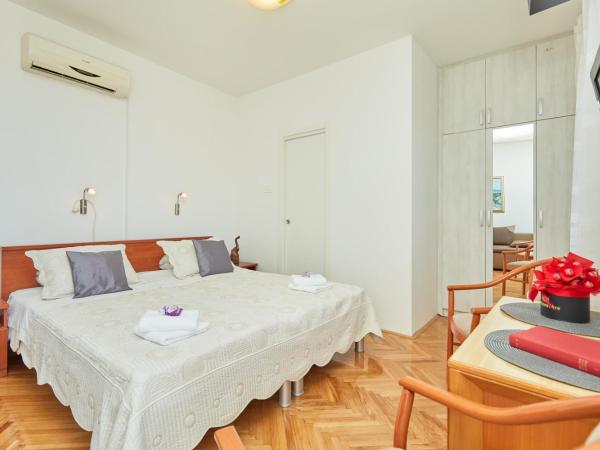 Villa Kate Dadić : photo 5 de la chambre chambre triple