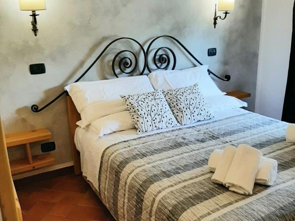 Agriturismo La Perlara - Adults Only : photo 1 de la chambre petite chambre double