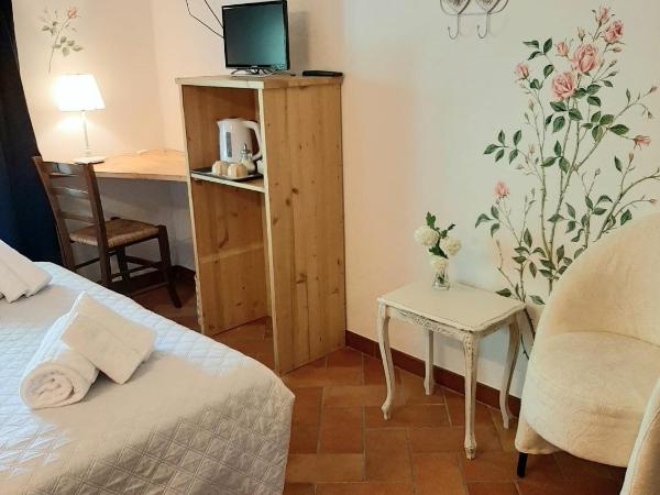 Agriturismo La Perlara - Adults Only : photo 3 de la chambre chambre double standard