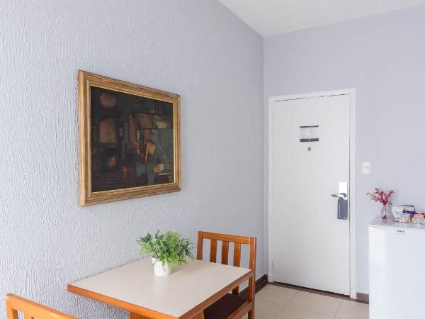 Hotel Rojas All Suite : photo 2 de la chambre suite junior lit queen-size