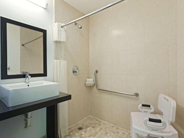 La Quinta by Wyndham Puebla Palmas Angelopolis : photo 1 de la chambre chambre 2 lits doubles deluxe - accessible aux personnes à mobilité réduite/non-fumeurs