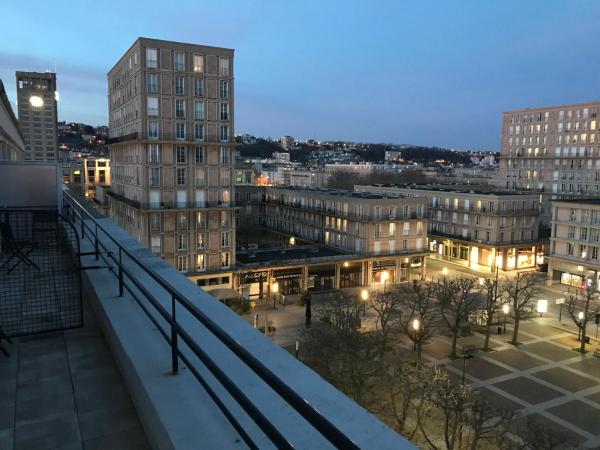 Best Western ARThotel : photo 4 de la chambre chambre lit queen-size supérieure avec terrasse