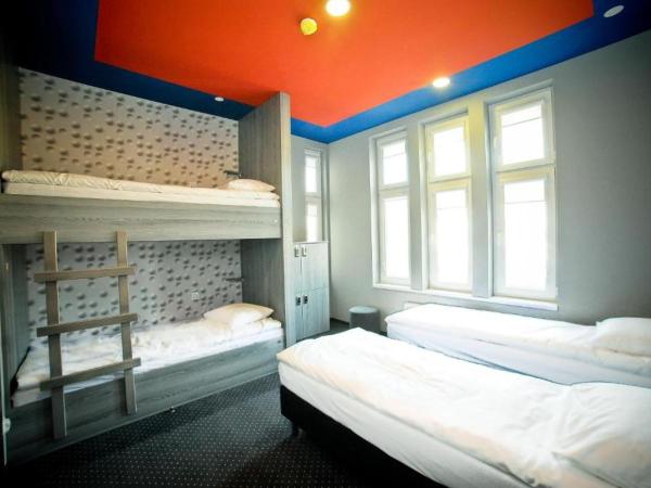 Olympic - Old Town : photo 7 de la chambre chambre simple avec salle de bains privative
