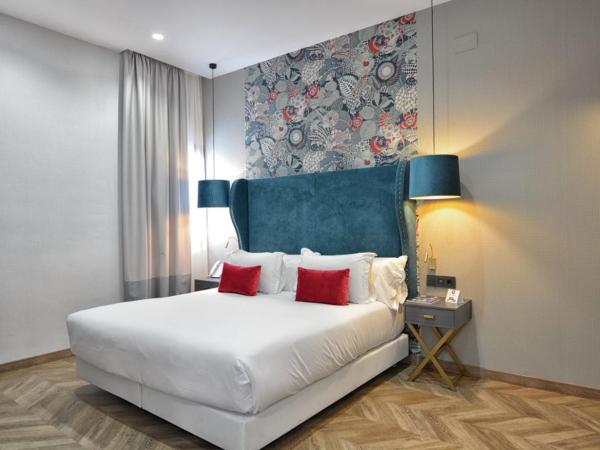 Soho Boutique Sevilla : photo 3 de la chambre chambre triple standard
