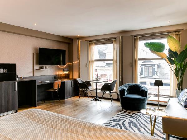 Brasss Hotel Suites : photo 2 de la chambre suite junior sardine