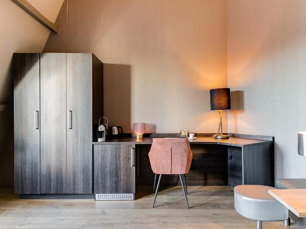 Brasss Hotel Suites : photo 2 de la chambre suite de luxe koningspoon