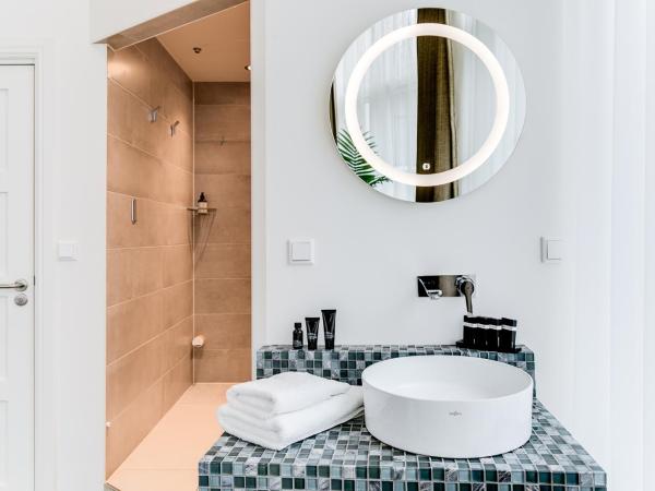 Brasss Hotel Suites : photo 4 de la chambre suite exécutive ocean by night