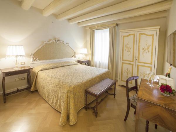 Relais Fra' Lorenzo : photo 3 de la chambre chambre double supérieure