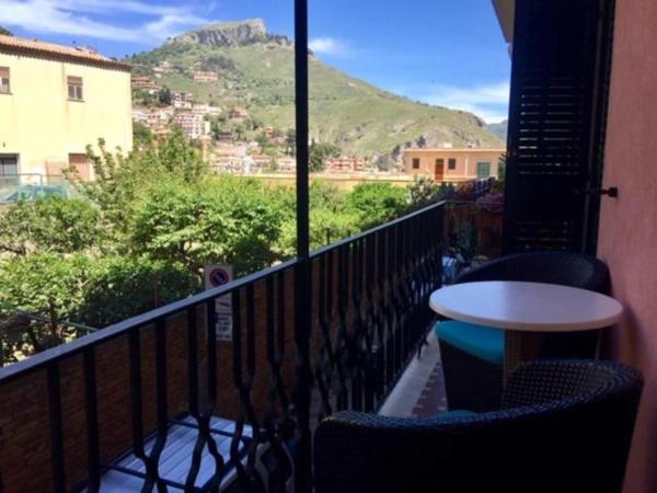 Casa Aricò & Shatulle Suites : photo 8 de la chambre suite - vue sur montagne