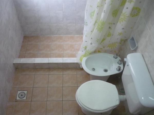 Hostel Aves del Lago : photo 10 de la chambre chambre double avec salle de bains commune