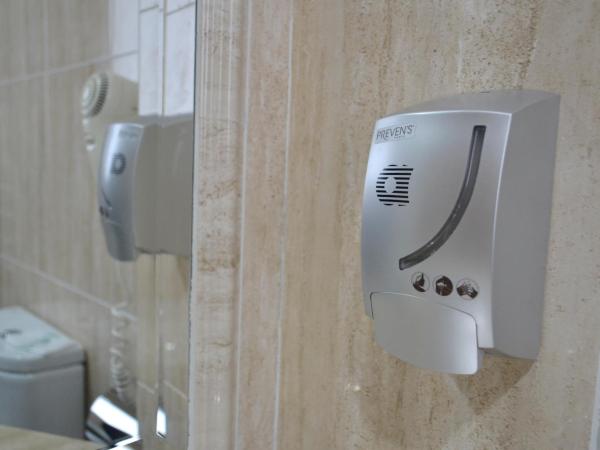 Hotel Alda Centro Oviedo : photo 5 de la chambre chambre lits jumeaux standard