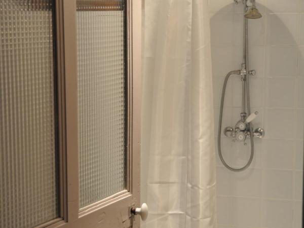 La Maison de Line : photo 4 de la chambre chambre double - vue sur jardin