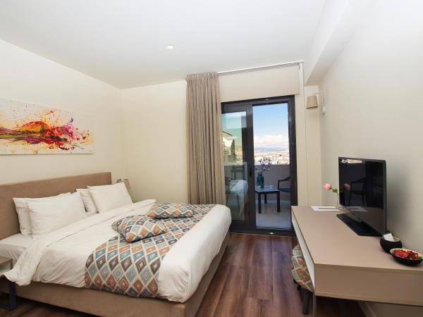 Urban Nest - Suites & Apartments : photo 6 de la chambre chambre supérieure avec balcon - vue sur acropole