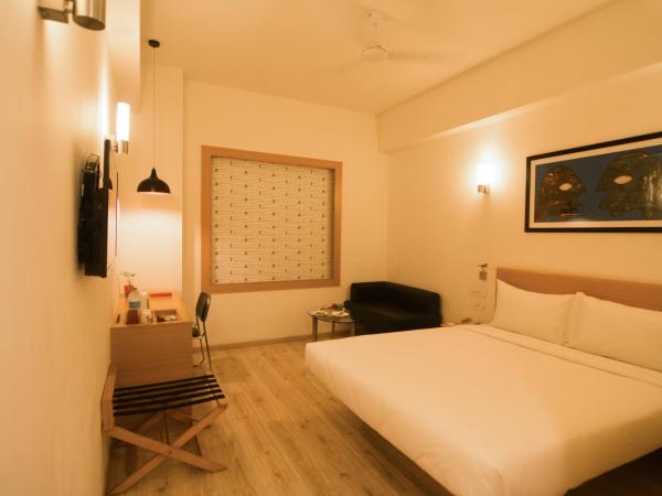 Red Fox by Lemon Tree Hotels, Sector 60, Gurugram : photo 1 de la chambre business double room (happy hours 1 + 1 imfl (select brands))