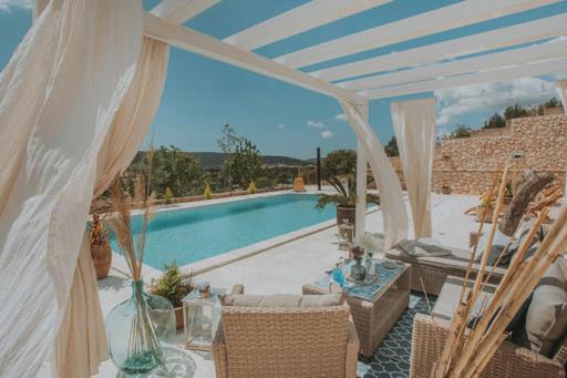 The Residence : photo 4 de la chambre appartement 2 chambres avec terrasse et vue sur le lac