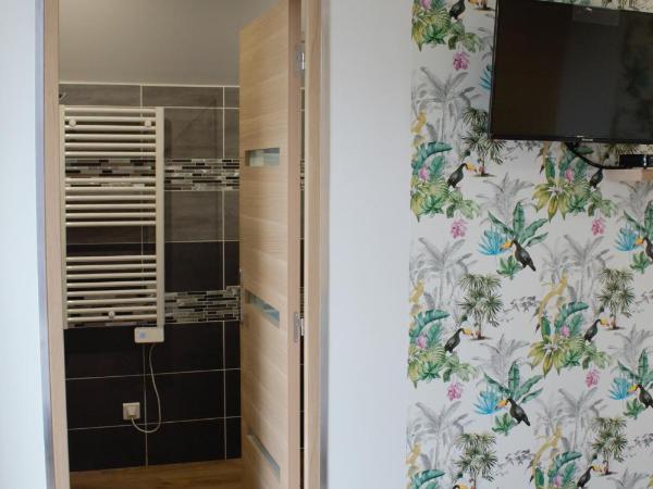 chambres d'hôte le breuil : photo 10 de la chambre chambre double standard