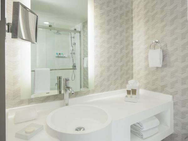 Hyatt Regency Los Angeles International Airport : photo 5 de la chambre chambre avec 2 grands lits queen-size