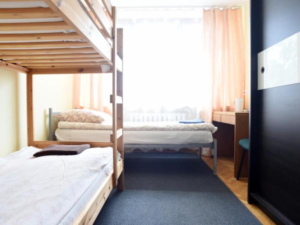 Dobre Miejsce Dom Rekolekcyjny : photo 3 de la chambre chambre familiale avec salle de bains