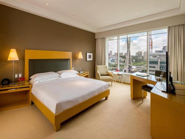 Grand Hyatt São Paulo : photo 9 de la chambre chambre lit king-size avec vue