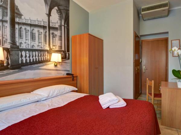 Astor Hotel : photo 9 de la chambre chambre double