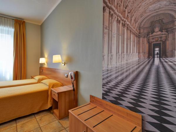 Astor Hotel : photo 2 de la chambre chambre lits jumeaux