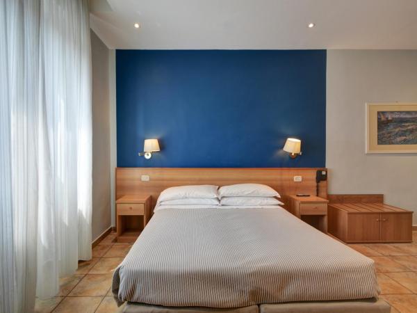 Astor Hotel : photo 5 de la chambre chambre double