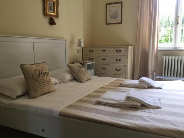 6 Keys : photo 9 de la chambre chambre simple avec salle de bains extérieure privative