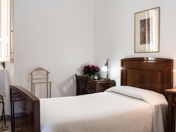 Hotel AeR BJ Vittoria : photo 1 de la chambre chambre simple