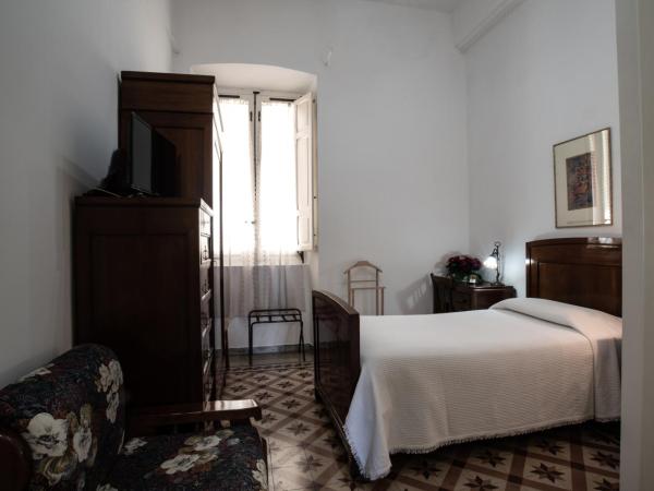 Hotel AeR BJ Vittoria : photo 3 de la chambre chambre simple