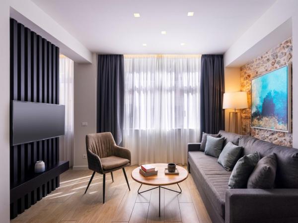 Hestia - Romvis 9 : photo 3 de la chambre studio deluxe