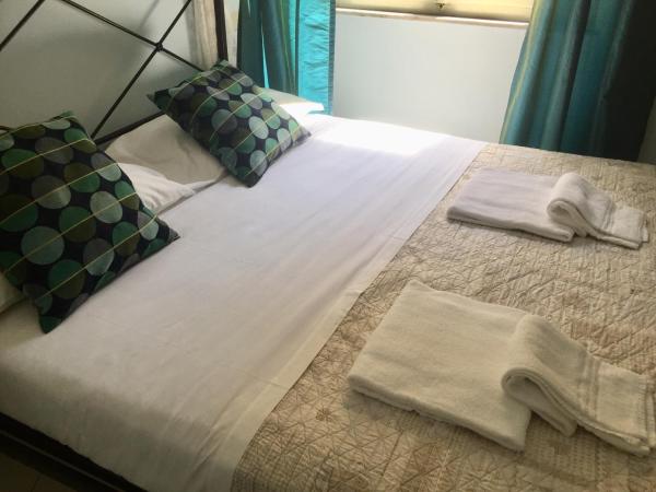 6 Keys : photo 5 de la chambre chambre simple avec salle de bains extérieure privative