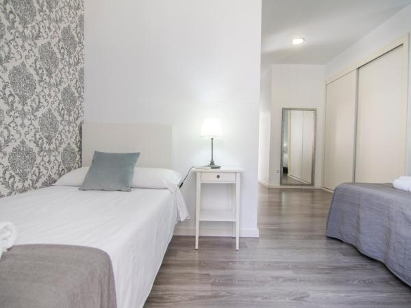 Kasa Katia Eco Guest House : photo 5 de la chambre chambre familiale avec salle de bains privative