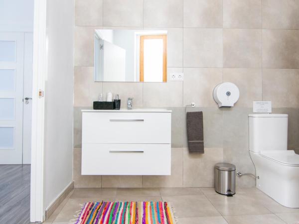 Kasa Katia Eco Guest House : photo 8 de la chambre chambre triple - vue sur ville