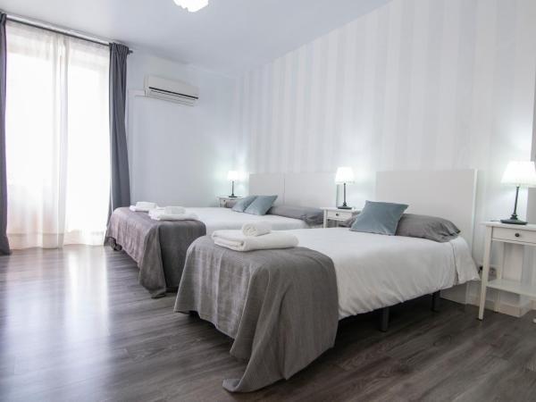 Kasa Katia Eco Guest House : photo 5 de la chambre chambre triple - vue sur ville