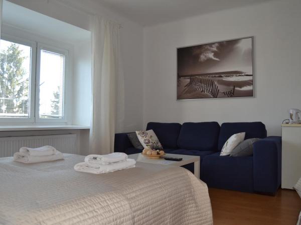 Pension Nika : photo 2 de la chambre chambre triple supérieure - non-fumeurs