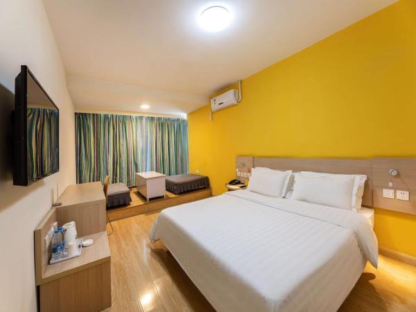 7Days Inn Suzhou Suzhou paradise Changjiang Road Su Fu Road : photo 6 de la chambre chambre lit queen-size business