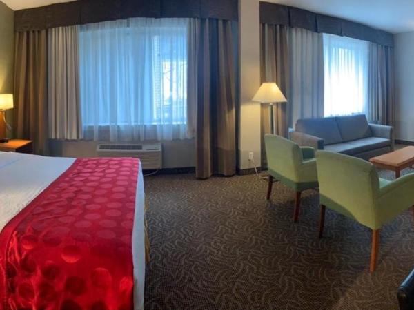 Ramada Plaza by Wyndham Montreal : photo 2 de la chambre suite lit king-size – non-fumeurs