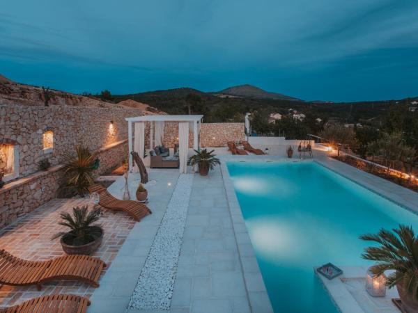 The Residence : photo 9 de la chambre appartement 2 chambres avec terrasse et vue sur le lac