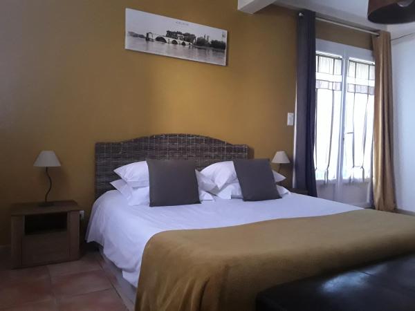 Mas de l'ile : photo 2 de la chambre chambre double avec salle de bains privative