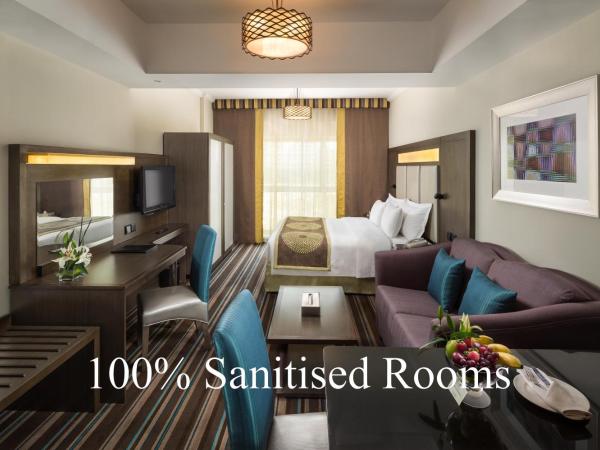 Savoy Central Hotel Apartments : photo 4 de la chambre studio exécutif communicant