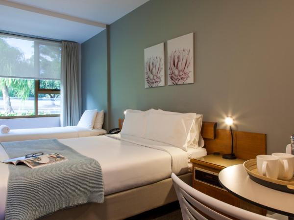 Kings Park Motel : photo 2 de la chambre chambre lits jumeaux