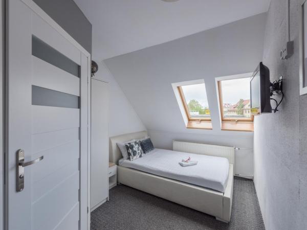 Fitness Hostel Premium : photo 4 de la chambre chambre double avec salle de bains privative