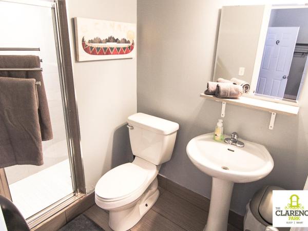 The Clarence Park : photo 5 de la chambre lit dans dortoir pour femmes de 4 lits