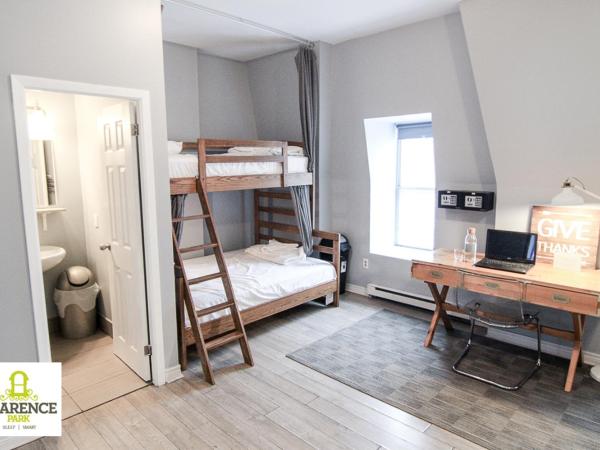 The Clarence Park : photo 2 de la chambre lit dans dortoir pour femmes de 4 lits