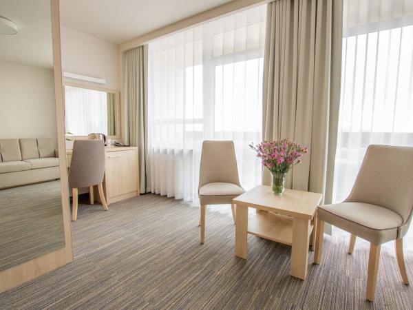 Centrum Zdrowia i Wypoczynku Ikar : photo 5 de la chambre grande chambre double